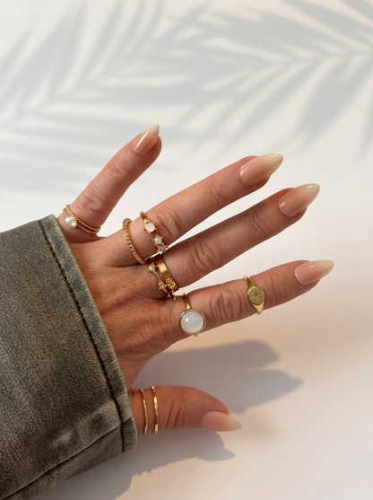 Luxe Almond Ombre - Matching Mani & Pedi Press-On Nails | Iconic.Press