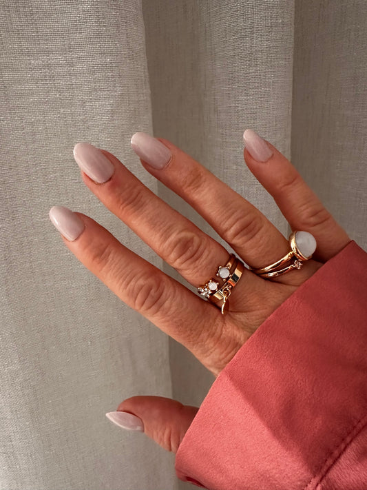 Barely There - Nude Short Oval Nails