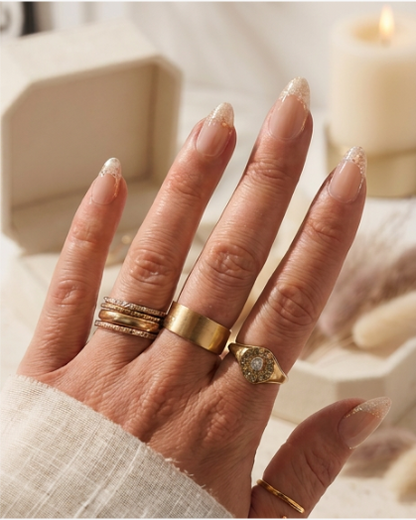 Golden Dream - Nude Almond Sparkle Press-On Nails | Iconic.Press